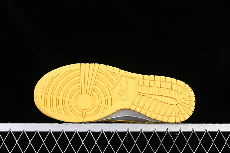 All Categories Nk SB Dunk Series Nk SB Dunk Low Low-top sneakers Nk Dunk Low Retro yellow-gray SB low-top sports and leisure sneakers DD1503-002